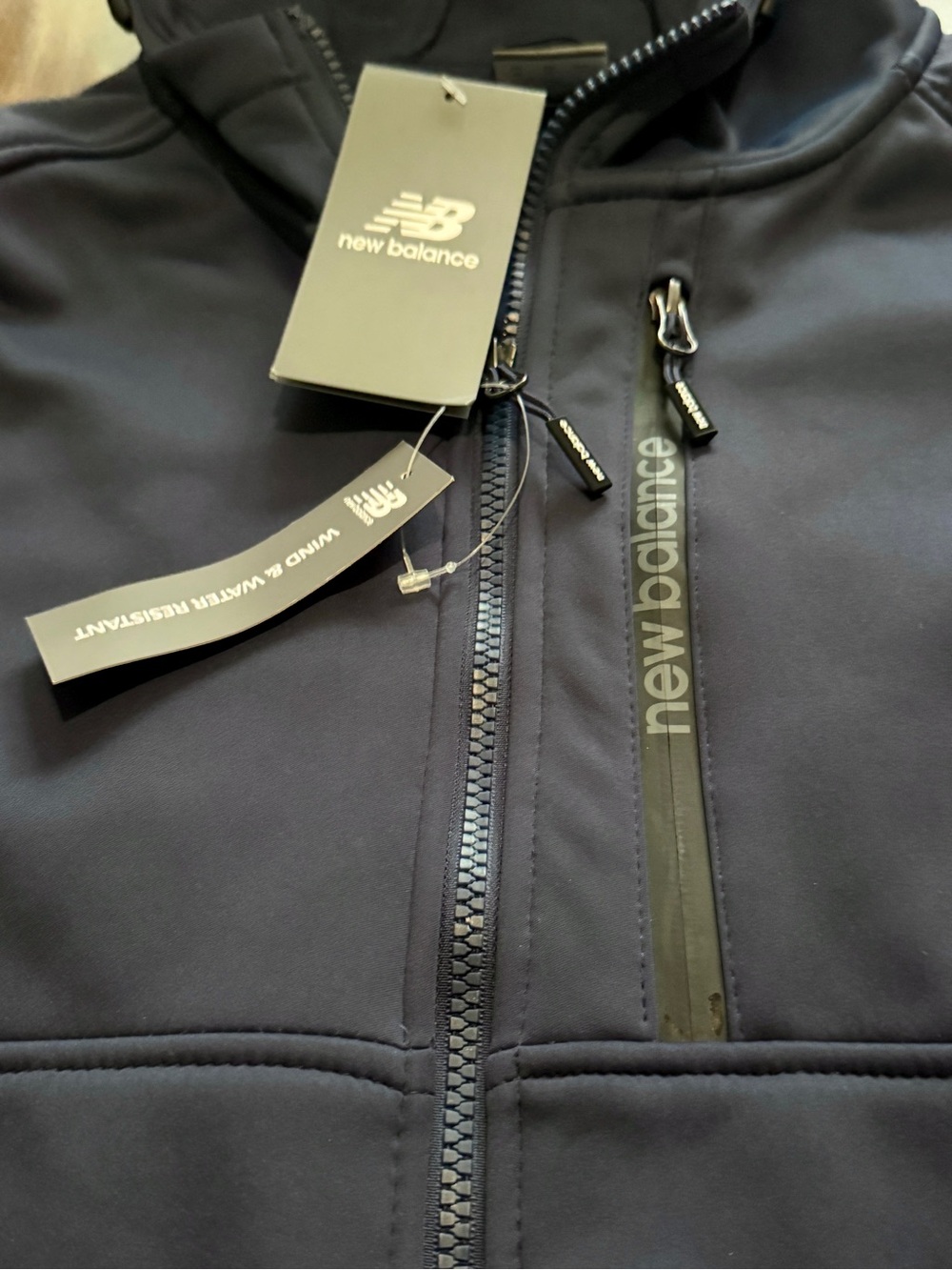 New Balance Men's Hooded Softshell Jacket NWT Size XL - Picture 4 of 7